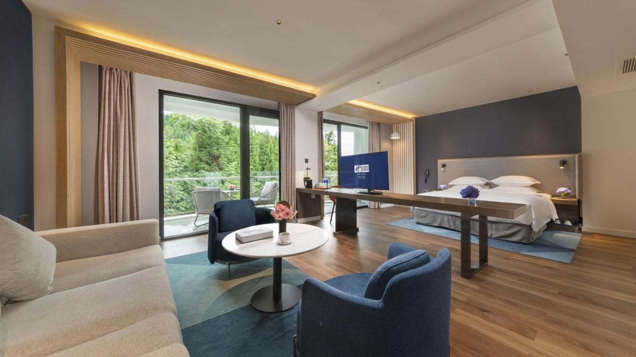 Holiday Inn Express Qiliping By Ihg 어메이산 외부 사진